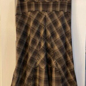 BCBG MAXAZRIA Brown Plaid Skirt with Full Back Zipper